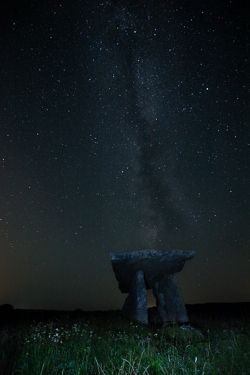 astro,august,dolmen,hills,landmark,long exposure,milky way,neolitic,night,portal,poulnabrone,roughan,summer